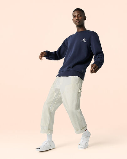 Star Chevron Embroidered Crew Obsidian