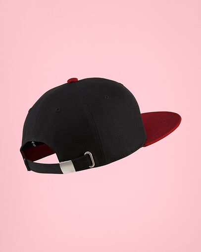Twisted Strapback Black/Team Red