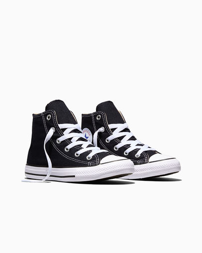 Chuck Taylor All Star Canvas Black, Top and Side View