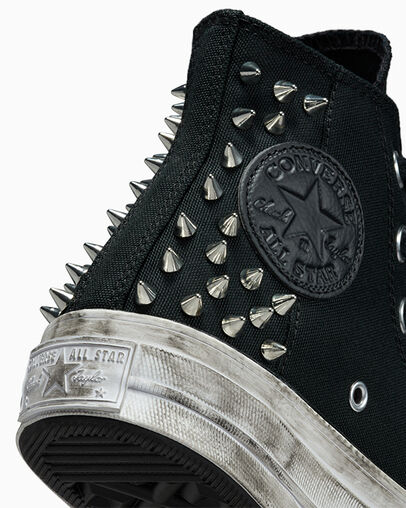 Chuck 70 Studded Black/White/Black, Detail Angle View