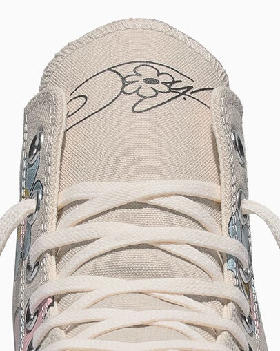 Hattie Stewart X Converse X Marc Jacobs Chuck 70 Natural Ivory/Sky Blue, Detail Angle View