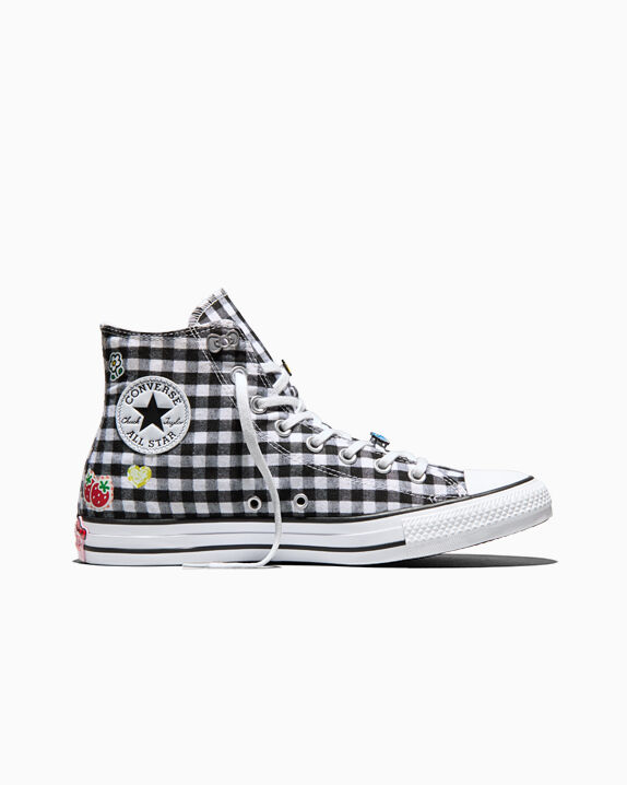 Converse x Hello Kitty And Friends Chuck Taylor All Star Picnic