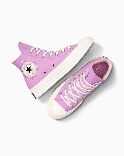 Chuck 70 Little Flowers Grape Fizz/Egret/Egret, Angled View