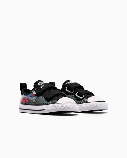 Chuck Taylor All Star Trains Easy On Black/Red/White, Top and Side View