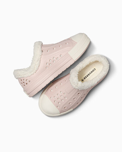 Chuck Taylor All Star Play Lite CX Sherpa Easy-On Flush Stone/Egret/Egret, Angled View