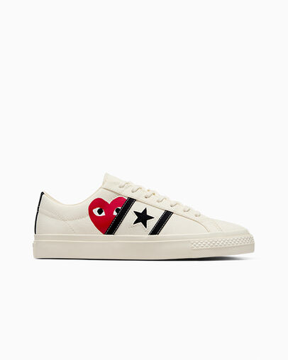 Converse x PLAY Comme des Garçons One Star Academy Pro