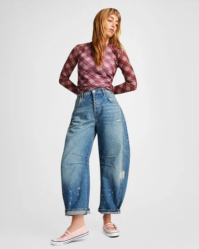 Chuck Taylor All Star Dainty Mary Jane Sugar Berry Pink/White/Natural Ivory, On Foot Shot 1