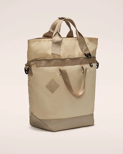 Street Tote Desert Ore/Khaki, Detail View