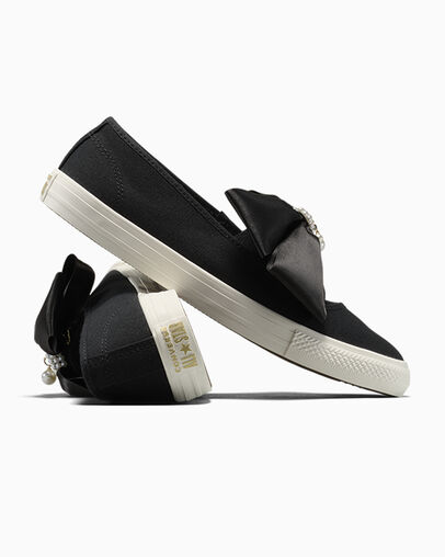 Chuck Taylor All Star Dainty Ballerina Charms Black/Egret/Gold, Detail Angle View