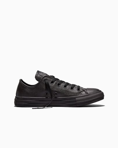 Chuck Taylor All Star Leather Monocromo negro, Outer Side View