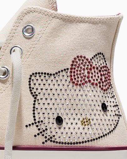 Converse x Hello Kitty Chuck Taylor 70 Swarovski&reg; Egret/Sporty Berry/Black, Detail Angle View