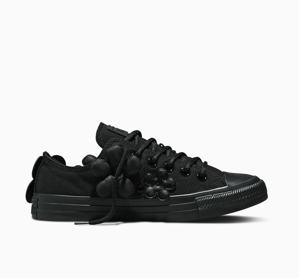 Chuck Taylor All Star Midnight Garden Black Dark Flowers