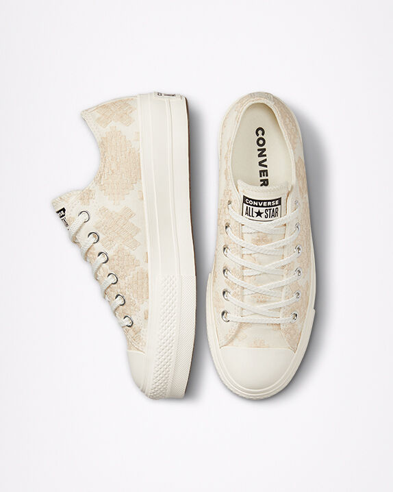 converse beige and white