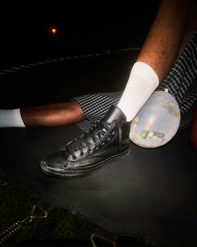 Chuck Taylor All Star Leather Black Mono, Detail Angle View