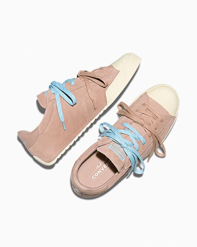 Chuck Taylor Lo Color Pop Dried Earth/Clear Skies/Egret, Angled View