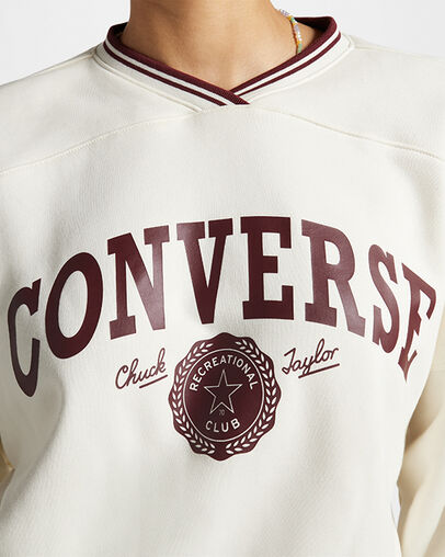 Retro Oversized V-Neck Converse Egret, Detail View