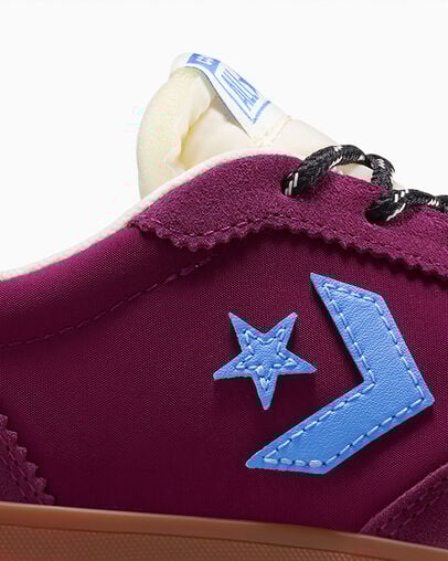 Run Star Trainer Suede Frozen Acai/Gum Honey/Lt Blue, Detail Angle View
