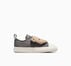Chuck Taylor All Star One Strap Sherpa Bear Easy-On Gris requin/Marron chaud/&Eacute;cru