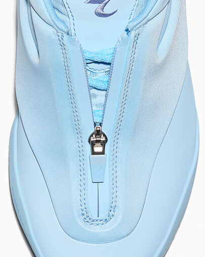 SHAI 001 Masi Blue, On Foot Shot 2