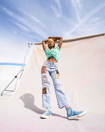 Chuck 70 Summer Daze Aegean Storm/Egret/Black, Reflective View