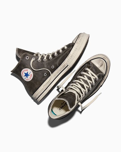 Chuck 70 Burnished Leather Black/Egret/Blue, Angled View
