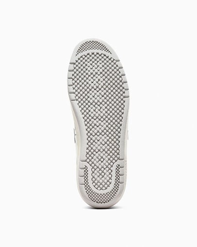 Pro Blaze Classic White/Fossilized/Egret, Outsole View