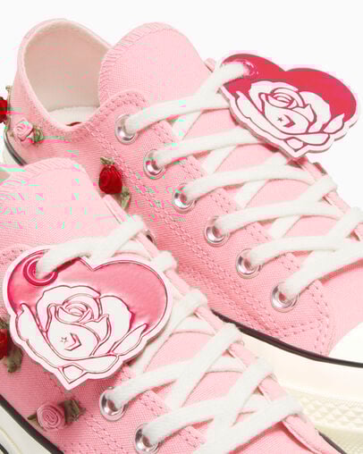 Chuck 70 Valentine's Day Lt Jellyfish Jitter/Red/Egret, Detail Angle View