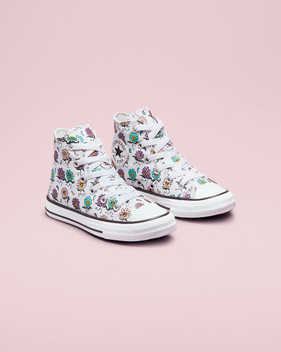Chuck Taylor All Star Friendly Floral White/Pixel Purple, Angled View