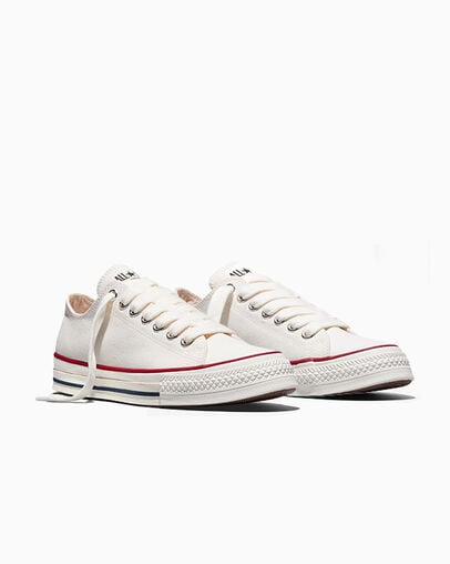 Chuck Taylor Throwback Vintage White/Red/Blue, Top and Side View