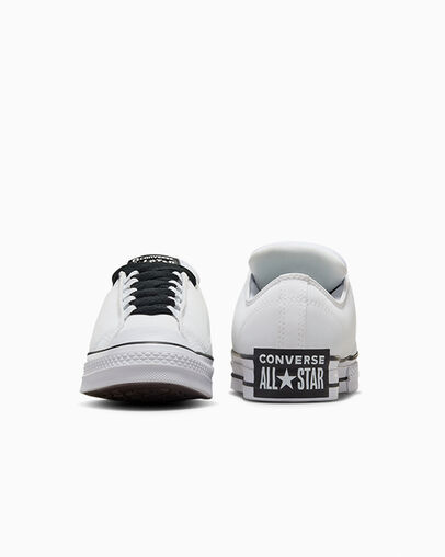Chuck Taylor Puff White/White/Black, Heel View