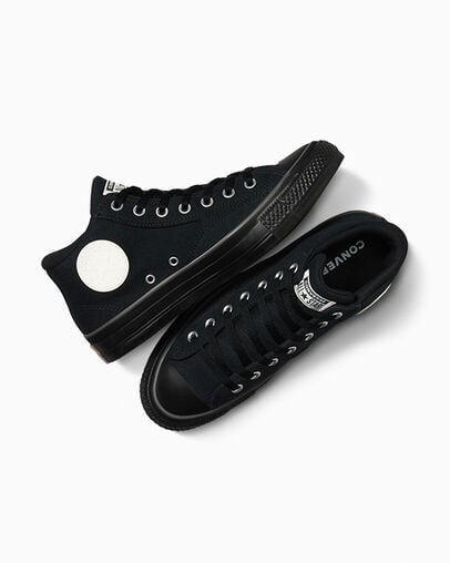 Chuck Taylor All Star Malden Street Black/Black/Vintage White, Angled View