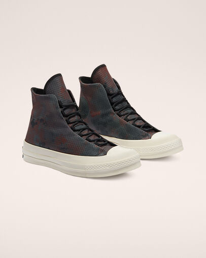 Chuck 70 Washed Florals Black/Terracotta Pink, Angled View