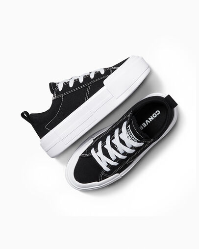 Converse Cruise Black/White/Black, Angled View