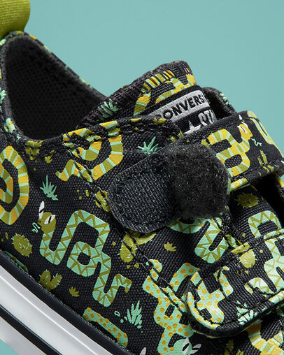 Chuck Taylor All Star Easy-On Snake Dk Smoke Grey/Cozy Moss, Detail Angle View