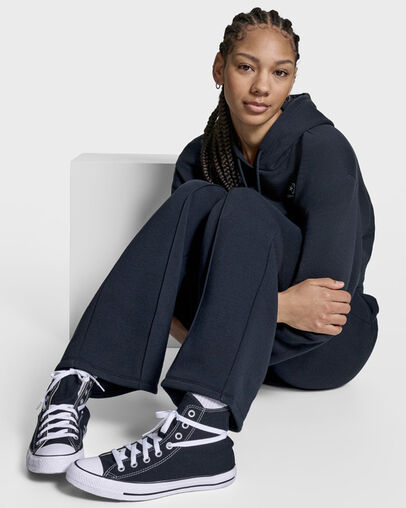 Star Chevron Pants Black, Detail View