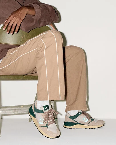 Converse Wave Trainer Vintage Cargo/Egret/Branch Out, On Foot Shot 2