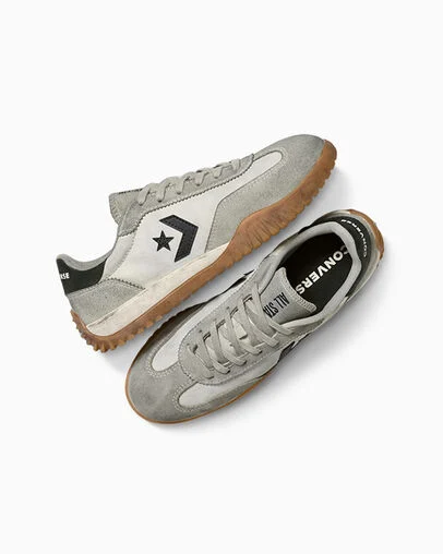 Converse Run Star Trainer LTD Egret Smoke In, Angled View