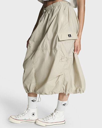Cargo Parachute Skirt Papyrus, Full Body View