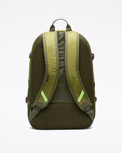 Quilted Straight Edge Backpack Moss, Detail View