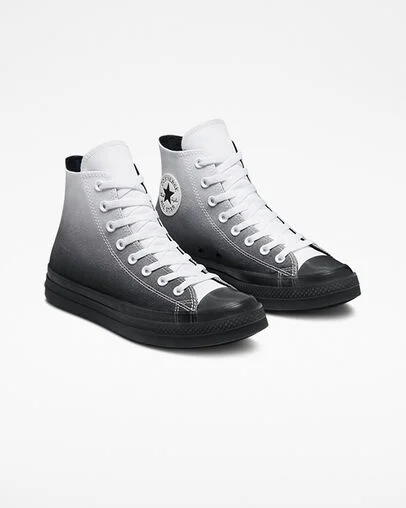 Chuck Taylor All Star CX Gradient Blanc/Noir/Blanc, Angled View