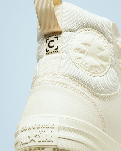 Chuck Taylor All Star Berkshire Boot Egret/Bold Mandarin/Egret, Detail Angle View