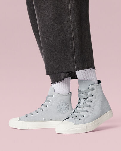 Cozy Utility Chuck Taylor All Star Ash Stone/Ash Stone/Egret, On Foot Shot 1