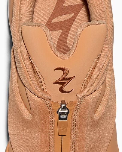 SHAI 001 Hail Clay, Detail Angle View