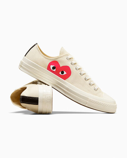 Converse x Comme des Gar&ccedil;ons PLAY Chuck 70 Milk/White/High Risk Red, Detail Angle View