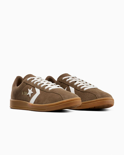 All Star Classic Trainer Suede Grounded/Vintage White/Gum, Top and Side View