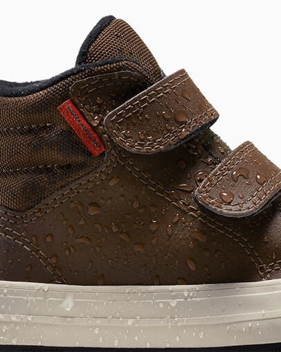 Chuck Taylor All Star Berkshire Boot Easy On Grounded/Black/Light Dune, Detail Angle View