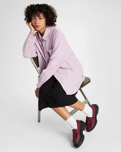 Chuck Taylor All Star Lugged Heel Loafer Platform Leather Deep Bordeaux/Deep Bordeaux, On Foot Shot 2