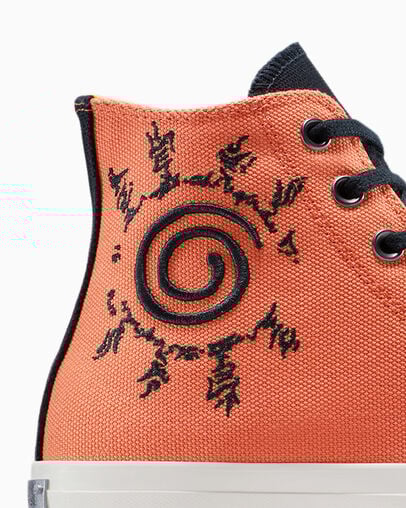 Converse x NARUTO SHIPPUDEN Chuck Taylor All Star Pale Magma/Zwart/Egret, Detail Angle View