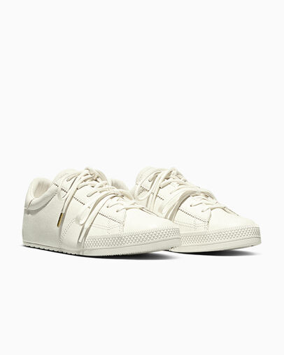 Chuck Taylor Lo Leather Egret/Egret/Light Gold, Top and Side View