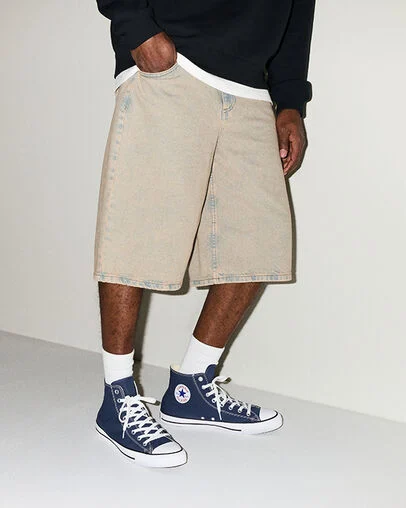 Chuck Taylor All Star Azul marino, On Foot Shot 1